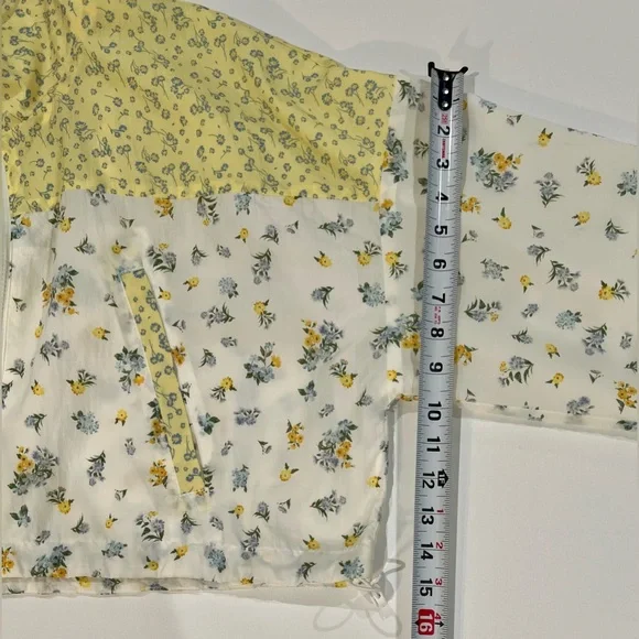 Aeropostale Windbreaker Cropped Zip Up Drawstring Waist White Yellow XL - Picture 10 of 15